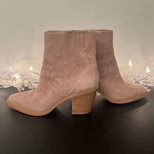 Lucky Brand Taupe Suede Heeled Western Styled Low Boots US Size 6 EUR 36.5